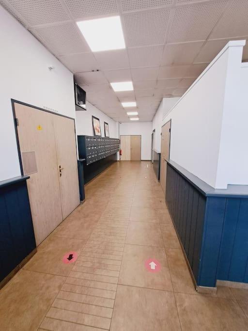 Le Valmy: Appartement Lumineux Au Pied Du Metro Lyon Ngoại thất bức ảnh